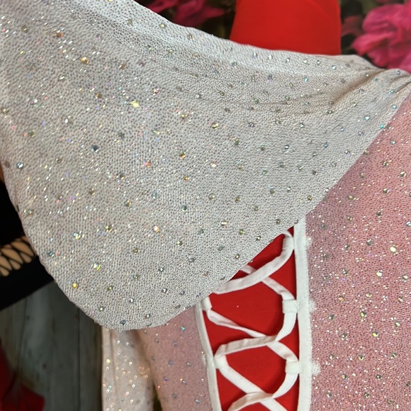 NWT Glittery white Bodysuit - Picture 9 of 15